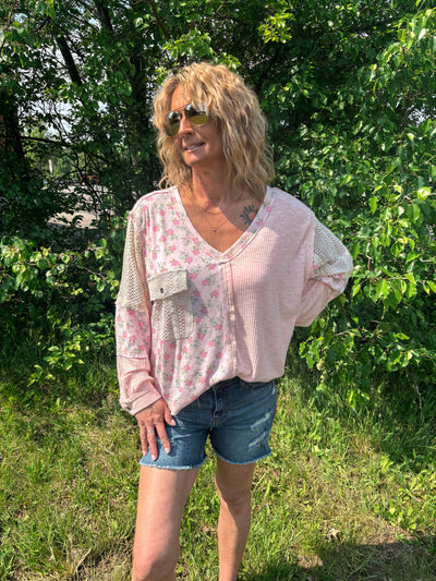 Floral Print Contrast Pocket Knit Top